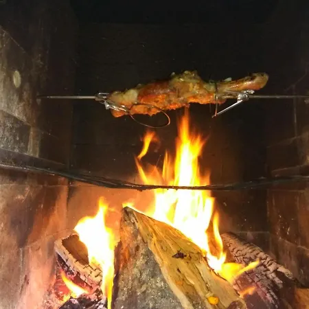 Chalupa U Lesa Na Polosamotě V Podkrkonoší *