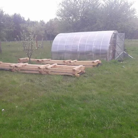 Chalupa U Lesa Na Polosamotě V Podkrkonoší Venkovský dům *